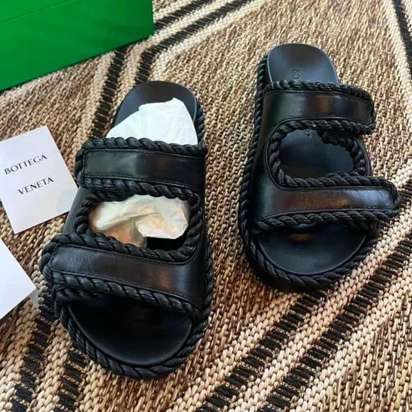 Bottega Veneta | Shoes | New With Box Cards And Dust Bags  display picture 2